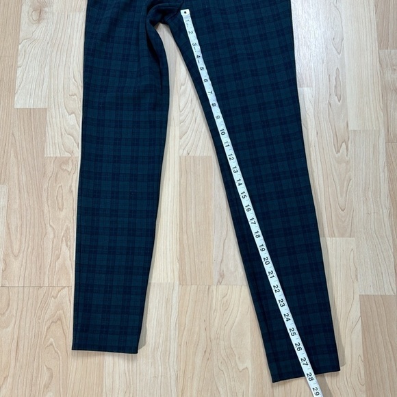 NWT Talbots Soho Tartan Plaid Ankle Leggings Size 2 - Picture 10 of 13